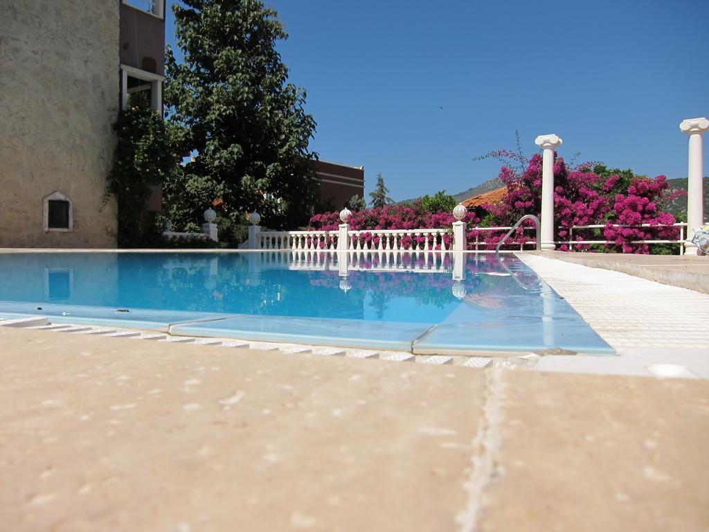 Apart Hotel 3T Kalkan Buitenkant foto